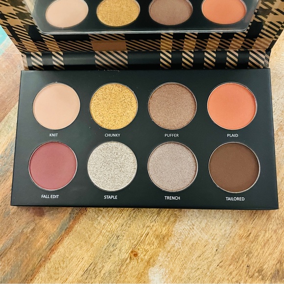 ESTATE COSMETICS Fall Edit Eyeshadow and Pressed Pigment Palette - Picture 4 of 5